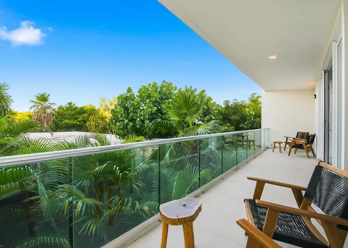 Pearl Access L 11 Pools L Club Onsite Apartment *