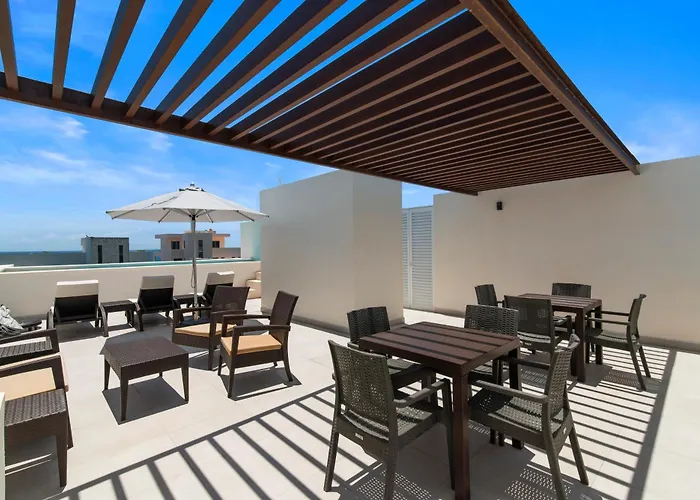 Pearl Access L 11 Pools L Club Onsite Apartment