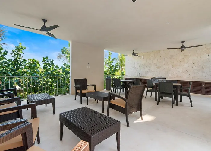 Pearl Access L 11 Pools L Club Onsite Apartment